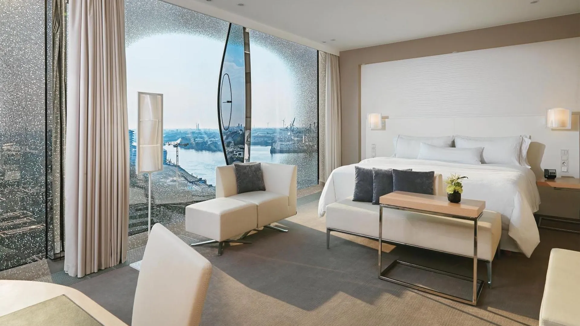 Hotel The Westin Hamburg Elbphilharmonie 5*,  Německo